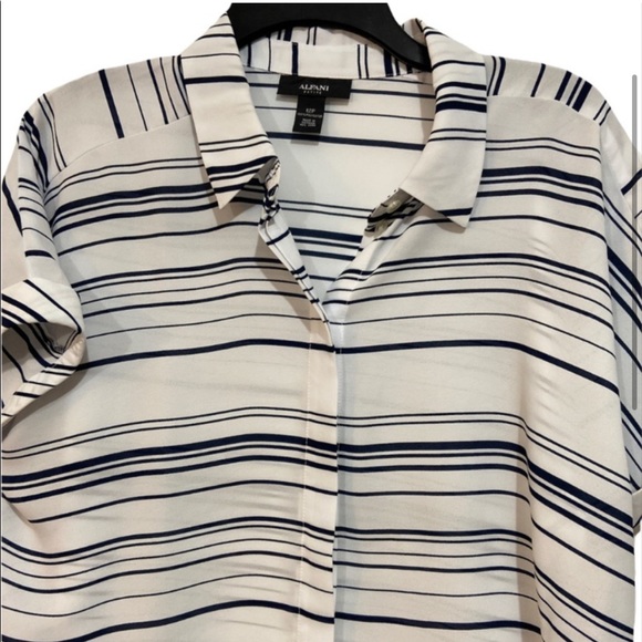 ALFANI white black stripe sheer blouse 10P - Picture 2 of 9